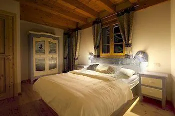 Ad Fort Hensel Hotel 2*