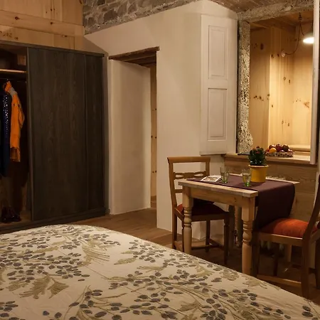 Szálloda Ad Fort Hensel