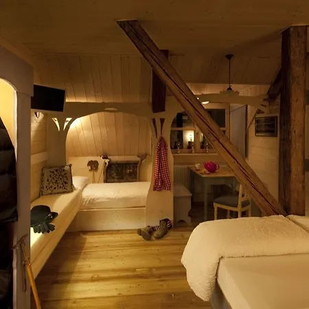 Szálloda Ad Fort Hensel 2*